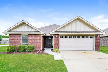 955 CLOVER AVE ODENVILLE, AL 35120